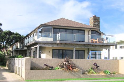 Photo of property in 33 The Parade, Bucklands Beach, Auckland, 2012