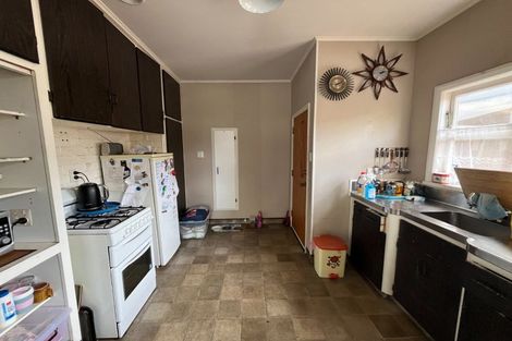 Photo of property in 61 Church Street, Awapuni, Palmerston North, 4412