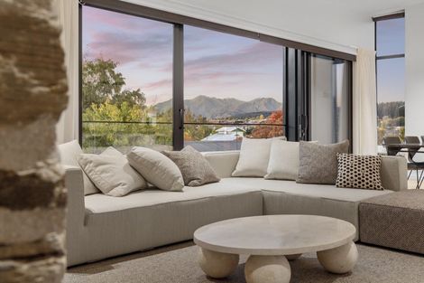 Photo of property in 147b Warren Street, Wanaka, 9305