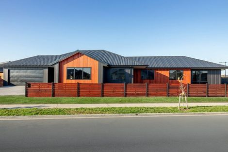 Photo of property in 22 Saint Thomas Avenue, Pyes Pa, Tauranga, 3112