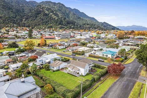 Photo of property in 14 Terminus Street, Te Aroha, 3320