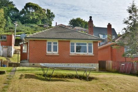 Photo of property in 28 Waldron Crescent, Green Island, Dunedin, 9018