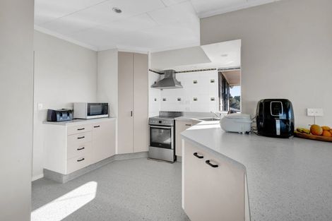 Photo of property in 15b Jade Place, Bell Block, New Plymouth, 4312