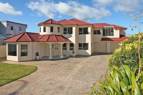 Photo of property in 36 Downing Street, Crofton Downs, Wellington, 6035