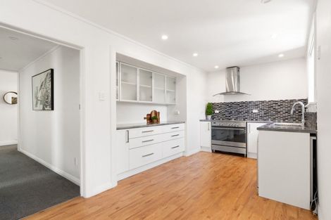 Photo of property in 380 Bay View Road, Saint Clair, Dunedin, 9012