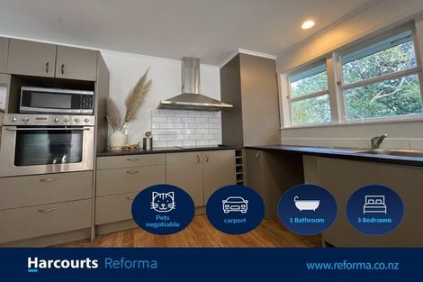 Photo of property in 17 Collingwood Road, Waiuku, 2123