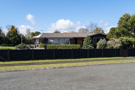 Photo of property in 17 Hilden Place, Hilltop, Taupo, 3330