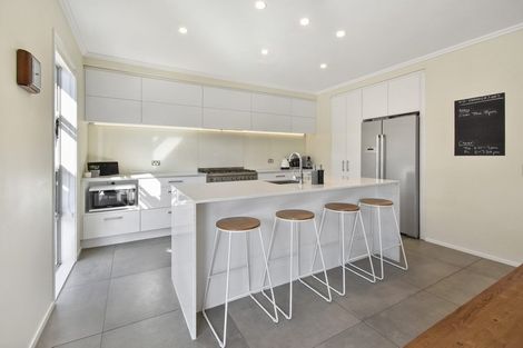 Photo of property in 7 Paso Fino Crescent, Karaka, Papakura, 2113