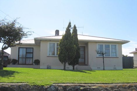 Photo of property in 90 Carlton Avenue, Tawhero, Whanganui, 4500