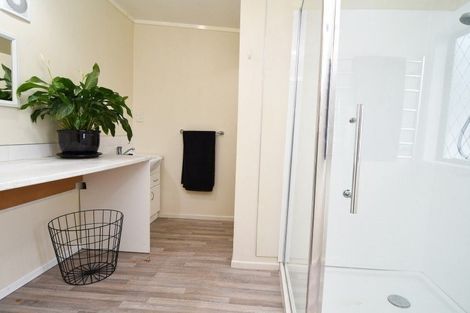 Photo of property in 4 Wakelin Street, Carterton, 5713