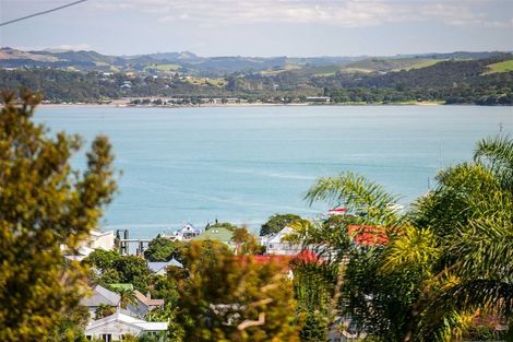 Photo of property in 34 Oneroa Road, Russell, 0202