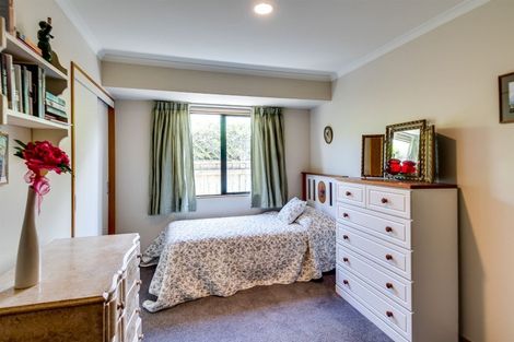 Photo of property in 44 Reynolds Road, Havelock North, 4130