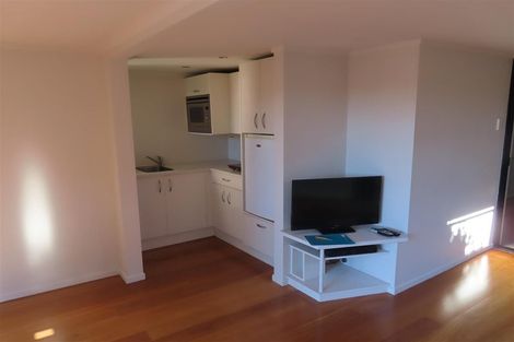 Photo of property in 27a Pah Road, Cockle Bay, Auckland, 2014