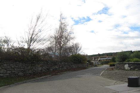 Photo of property in 22 Waimana Place, Wanaka, 9305