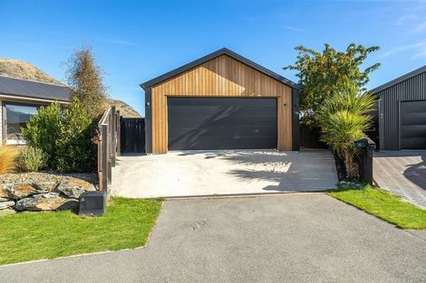 Photo of property in 18 Silver Street, Lower Shotover, Queenstown, 9304