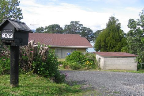 Photo of property in 1999 Wyuna Bay Road, Wyuna Bay, Coromandel, 3581