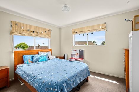 Photo of property in 5/16 Arahoe Road, New Lynn, Auckland, 0600
