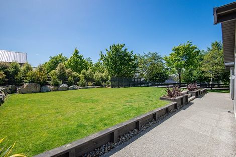 Photo of property in 8 Redwoods Lane, Helensburgh, Dunedin, 9010
