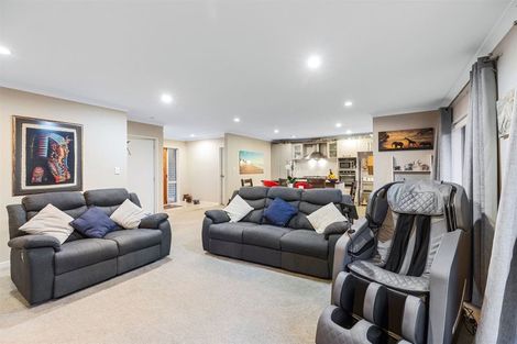 Photo of property in 45 Te Otinga Place, Pyes Pa, Tauranga, 3112