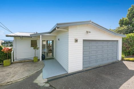 Photo of property in 1/34 Totara Road, Stanmore Bay, Whangaparaoa, 0932