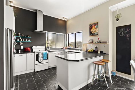 Photo of property in 88 Frobisher Street, Island Bay, Wellington, 6023