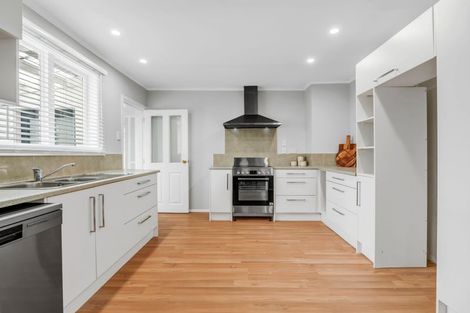 Photo of property in 1 Ngareta Road, Mourea, Rotorua, 3074