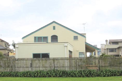 Photo of property in 209 Papamoa Beach Road, Papamoa Beach, Papamoa, 3118