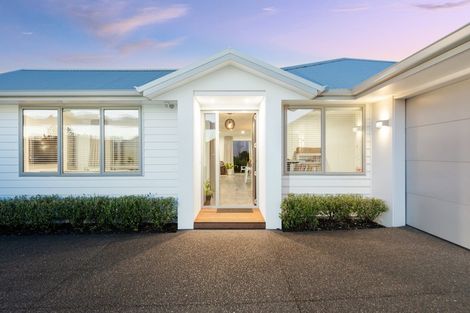 Photo of property in 138 Puhirake Crescent, Pyes Pa, Tauranga, 3112