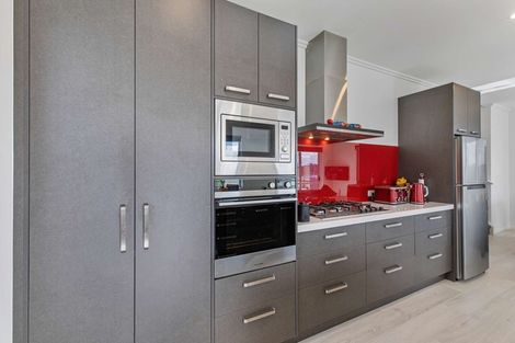 Photo of property in 16 Kiwa Crescent, Gulf Harbour, Whangaparaoa, 0930