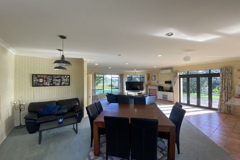 Photo of property in 98 Shakespeare Road, Waiuku, 2681