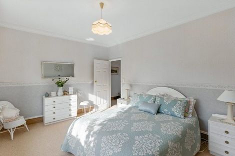 Photo of property in 7 Maple Lane, Waikanae, 5036