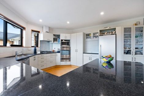 Photo of property in 18c Ashmore Drive, Frankleigh Park, New Plymouth, 4310