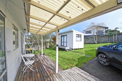 Photo of property in 11 Matangi Terrace, Snells Beach, 0920