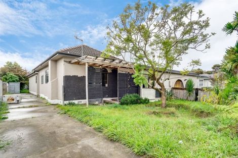 Photo of property in 3 Anzac Avenue, Onekawa, Napier, 4110