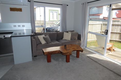 Photo of property in 5/8 Onslow Road, Papakura, 2110