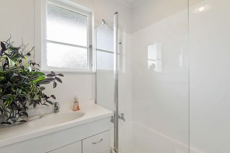 Photo of property in 1/160 Forrest Hill Road, Forrest Hill, Auckland, 0620