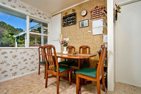 Photo of property in 103 Weldene Avenue, Glenfield, Auckland, 0629
