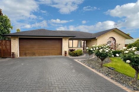 Photo of property in 19 Starlight Cove, Hobsonville, Auckland, 0618