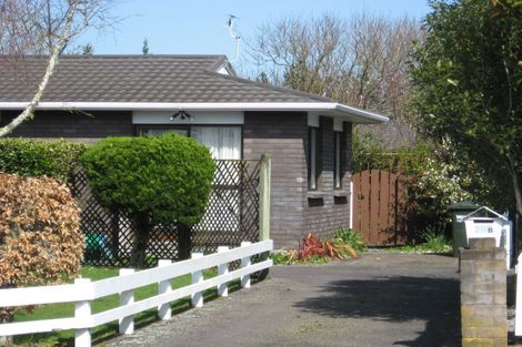 Photo of property in 2/28 Tiverton Crescent, Whalers Gate, New Plymouth, 4310