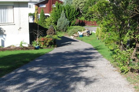 Photo of property in 1/11 Tudor Place, Mairangi Bay, Auckland, 0630