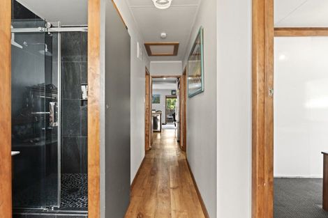 Photo of property in 53 Pitcairn Street, Oakura, 4314