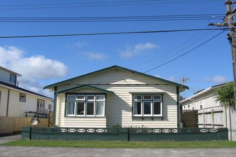 Photo of property in 36 Ava Street, Petone, Lower Hutt, 5012