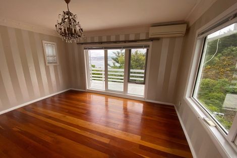 Photo of property in 62 Onslow Road, Khandallah, Wellington, 6035