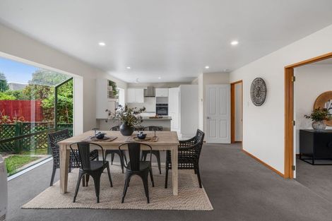 Photo of property in 1/130 Maidstone Road, Ilam, Christchurch, 8041