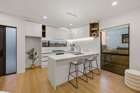 Photo of property in 19b Ervine Place, Bucklands Beach, Auckland, 2014