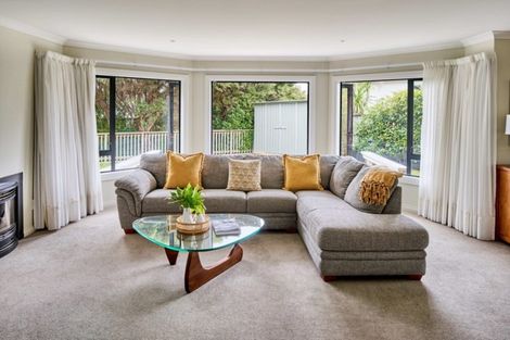 Photo of property in 14 Port Lane, Whitby, Porirua, 5024