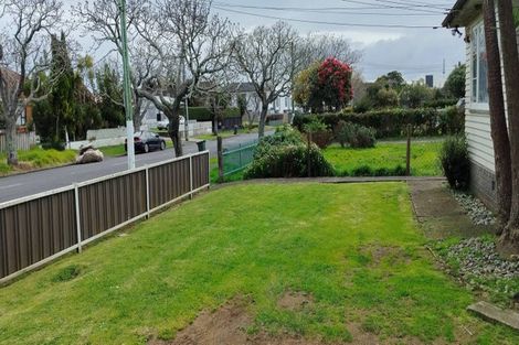Photo of property in 26 Gloucester Road, Manurewa, Auckland, 2102