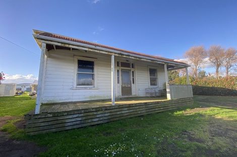 Photo of property in 81 Ngatai Street, Manaia, 4612