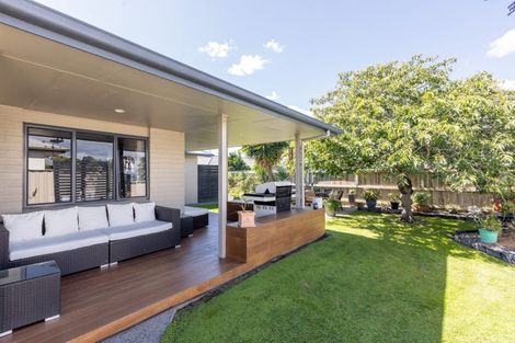 Photo of property in 202 Frimley Oaks, Frimley, Hastings, 4120