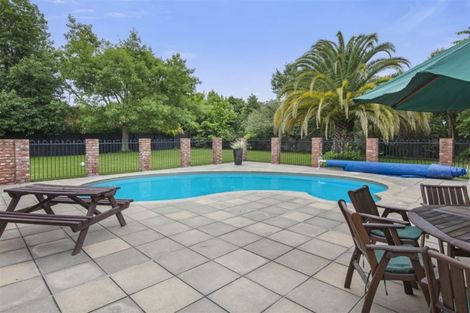 Photo of property in 47 Yellowstone Crescent, Burwood, Christchurch, 8083